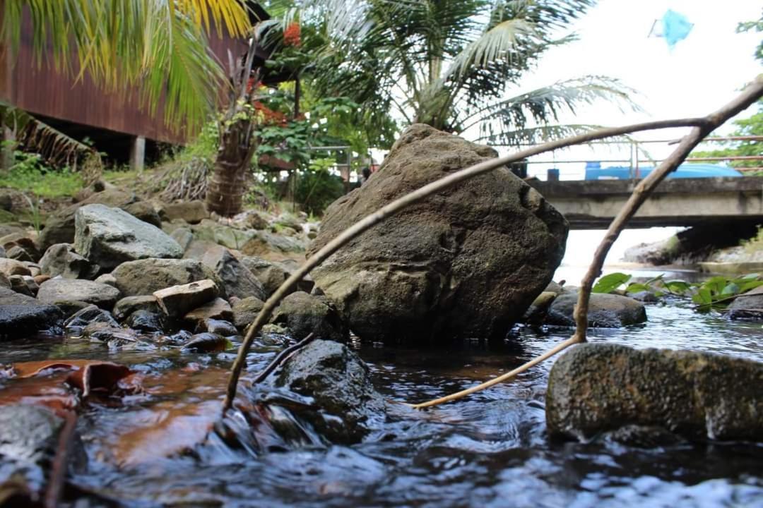 Ella'S Place Salang Tioman Kampong Ayer Batang Bagian luar foto