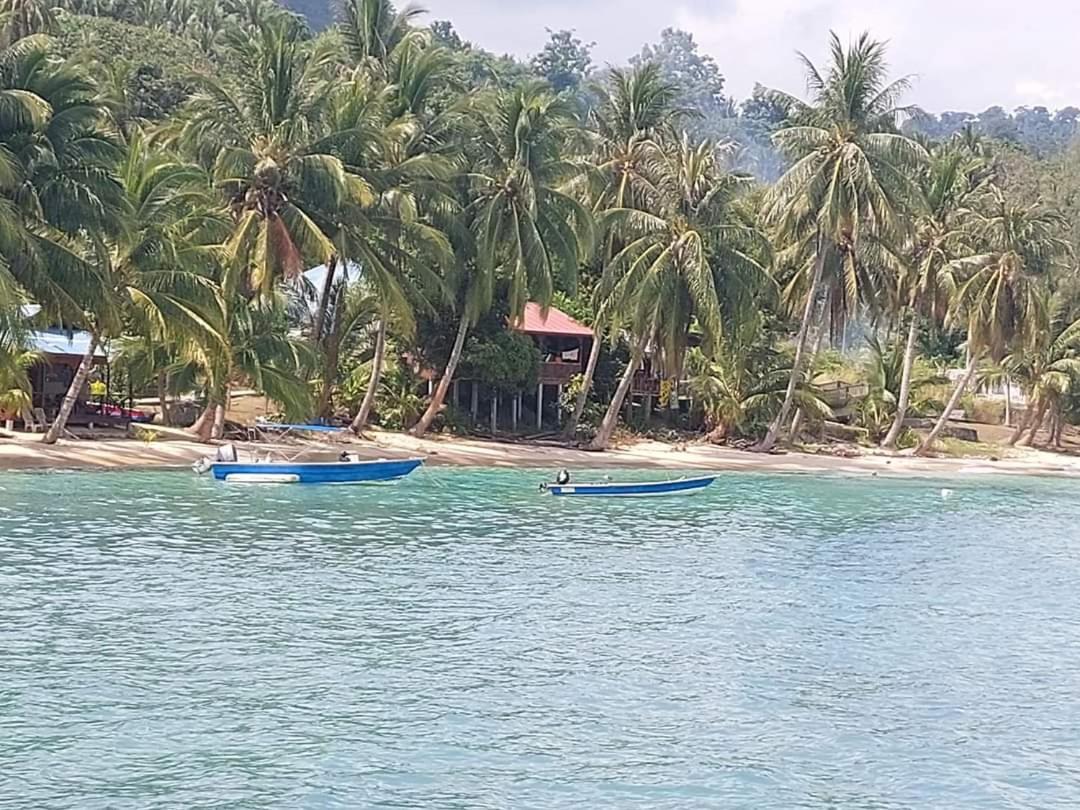 Ella'S Place Salang Tioman Kampong Ayer Batang Bagian luar foto