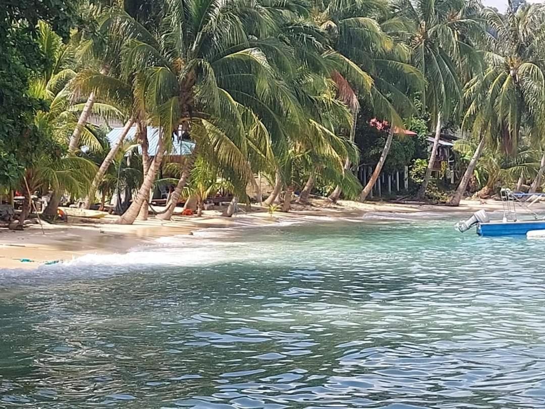 Ella'S Place Salang Tioman Kampong Ayer Batang Bagian luar foto