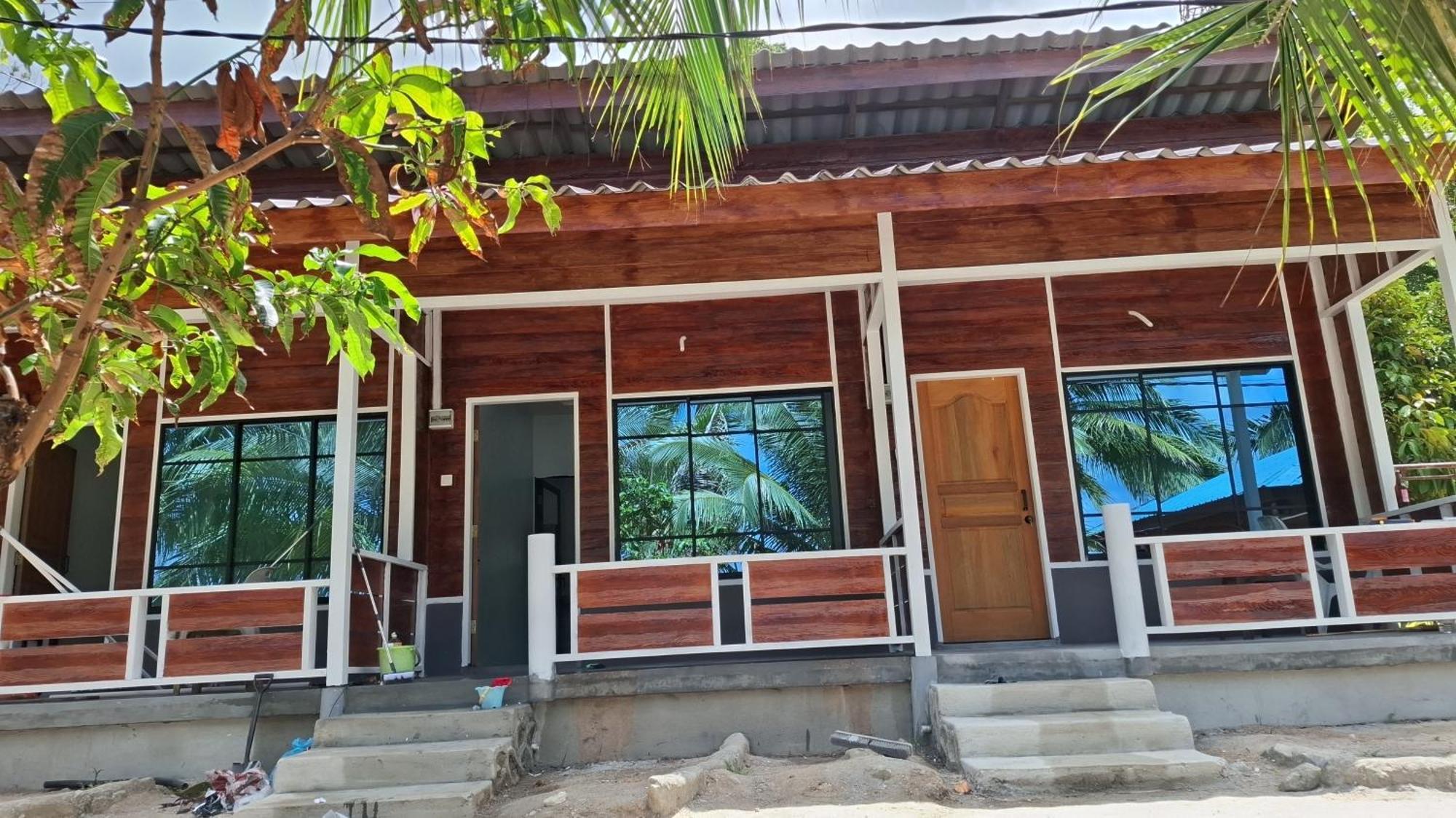 Ella'S Place Salang Tioman Kampong Ayer Batang Bagian luar foto