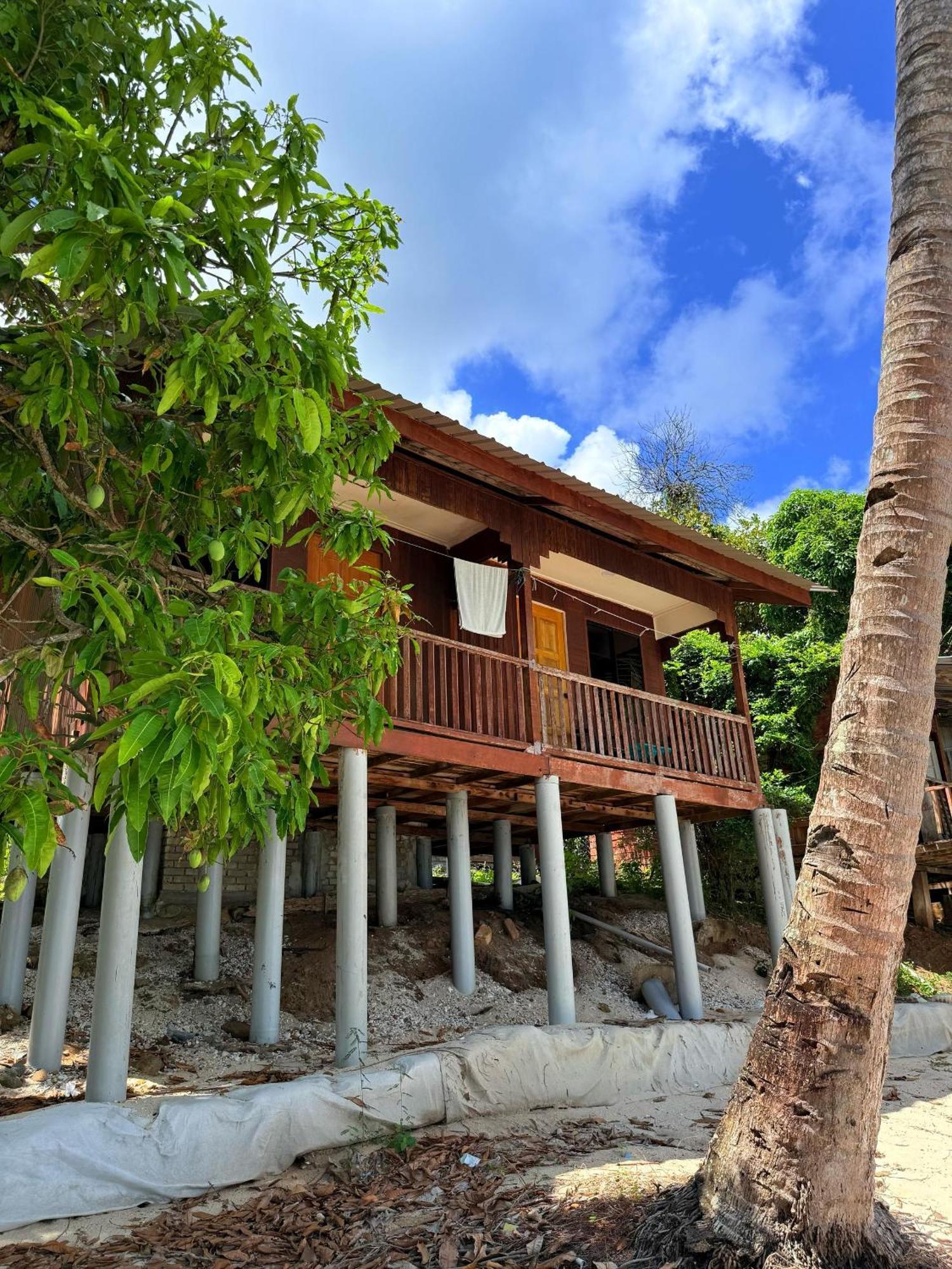 Ella'S Place Salang Tioman Kampong Ayer Batang Bagian luar foto