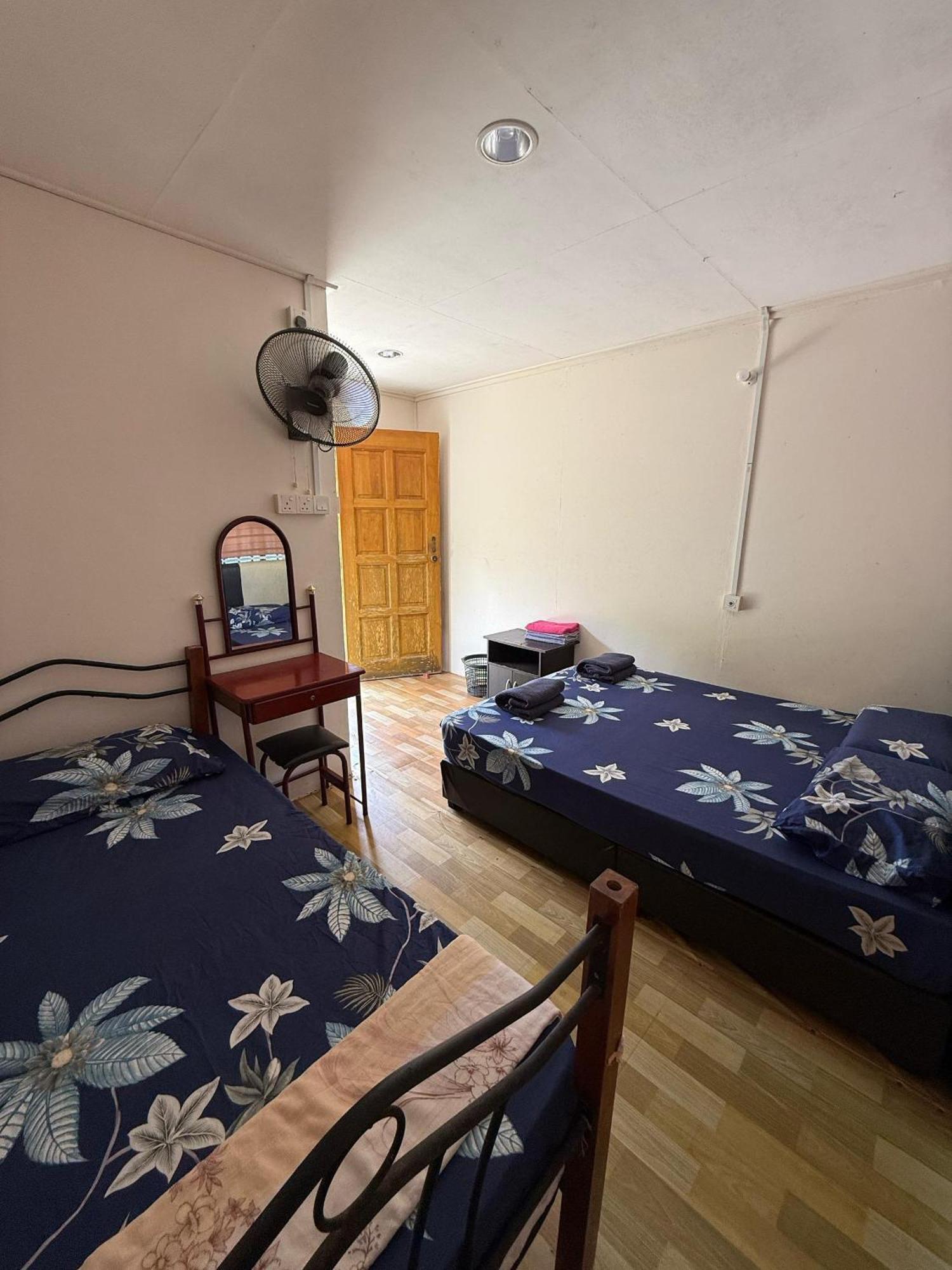 Ella'S Place Salang Tioman Kampong Ayer Batang Bagian luar foto