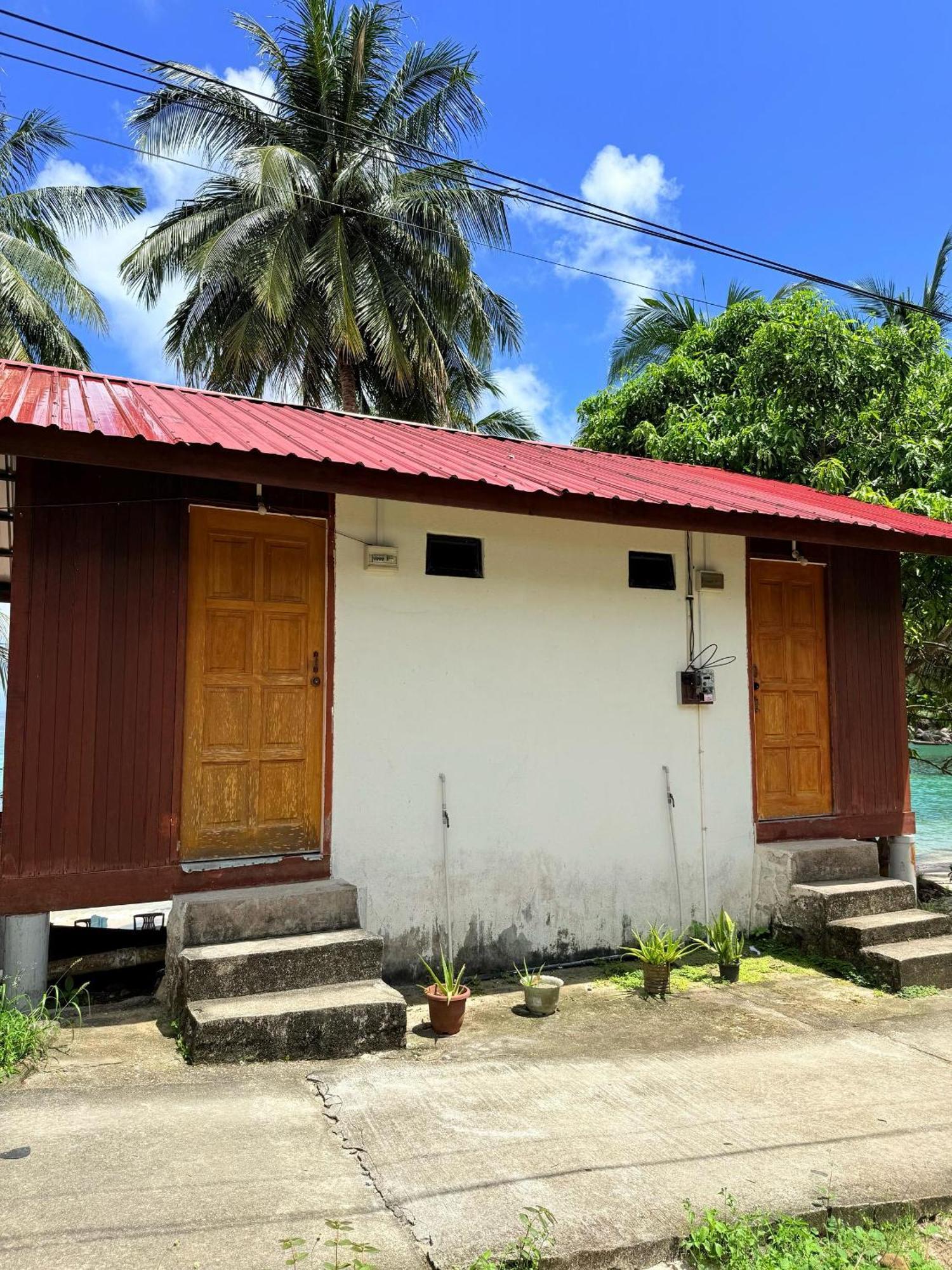 Ella'S Place Salang Tioman Kampong Ayer Batang Bagian luar foto